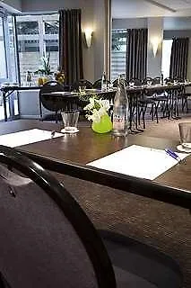 *** Hotel Escale Oceania Vannes Centre France
